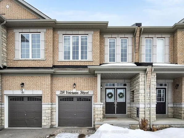 28 Veterans St, Bradford West Gwillimbury, ON L3Z 4L3