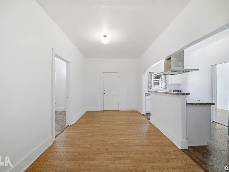 593 S 1st Ave — Photo 14