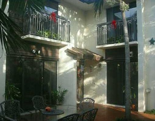 2nd image of 3579 Cocoplum Cir
