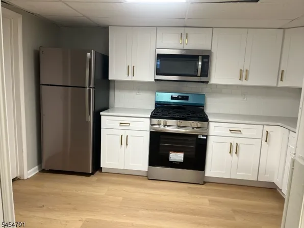 30 Maple Ave, Hibernia, NJ 07866