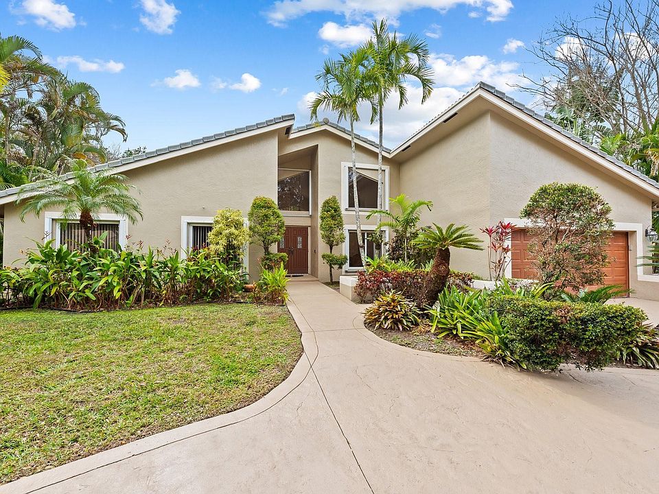 1st image of 8844 NW 47th Drive