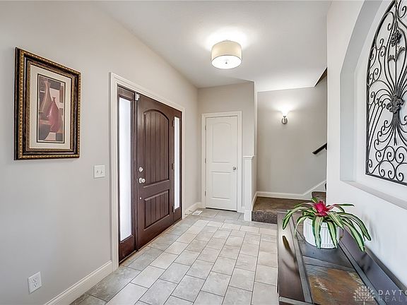 4th image of 1385 Bourdeaux Way