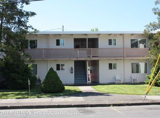960 NW Cleveland Ave APT 8, Corvallis, OR 97330