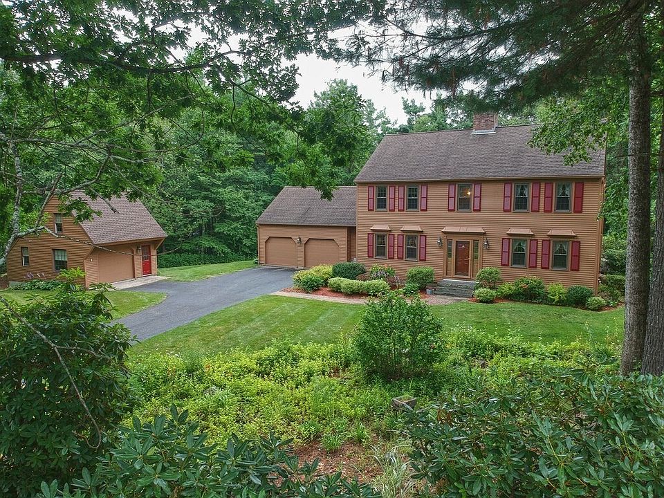 1st image of 22 Oak Cir