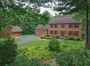22 Oak Cir, Princeton, MA 01541