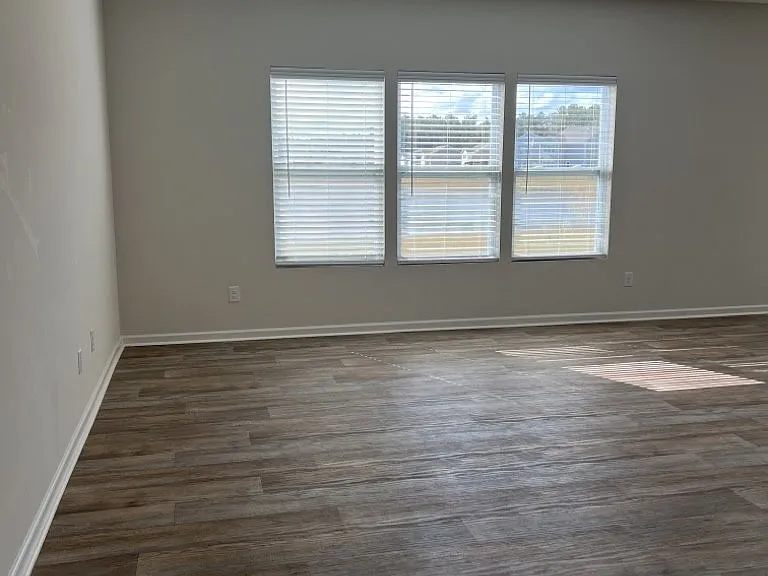 509 Purple Finch Rd — Photo 5