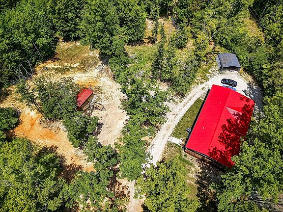 3rd image of 278 Pleasant Hill Rd