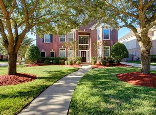 1830 Lake Arrowhead Dr, Richmond, TX 77406