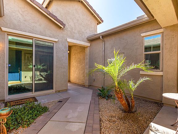 5th image of 3250 E Strawberry Dr