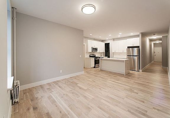 3rd image of 561 Lenox Ave #11B