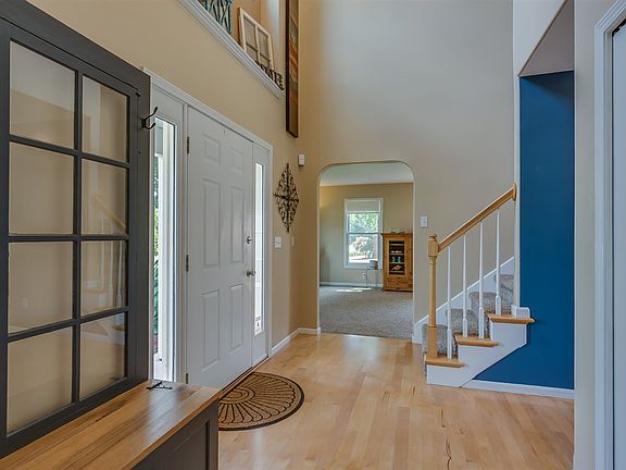 4th image of 53073 Cedar Lake Ct