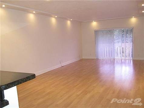 2nd image of 100 Edgewater Dr APT 310