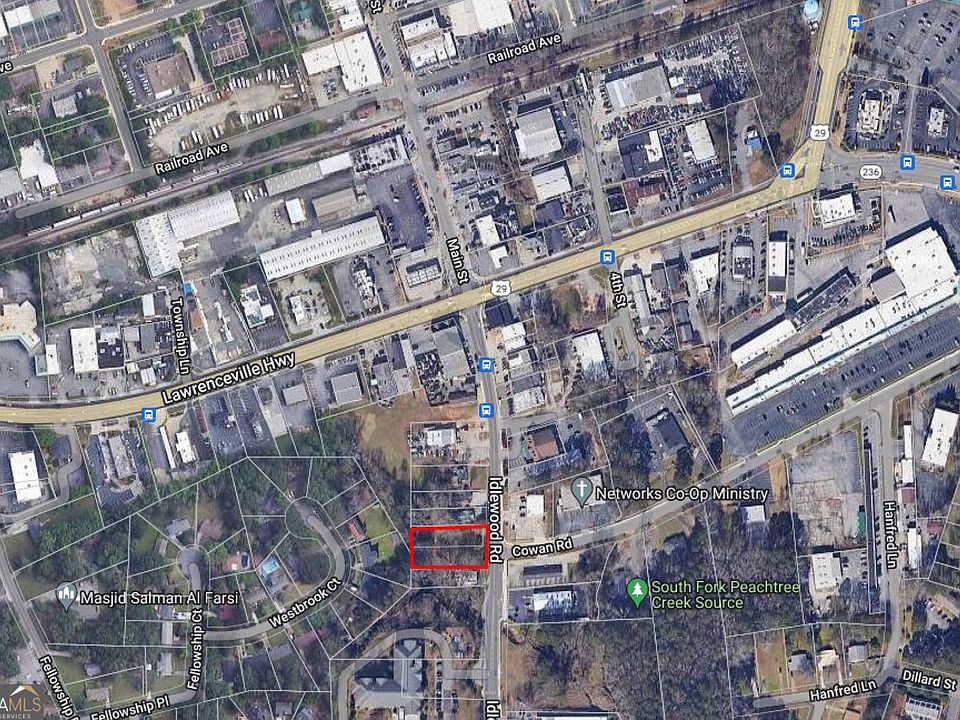 2nd image of 2200 Idlewood Rd