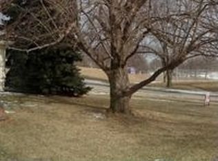 11306 Raleigh Dr, Omaha, NE 68164