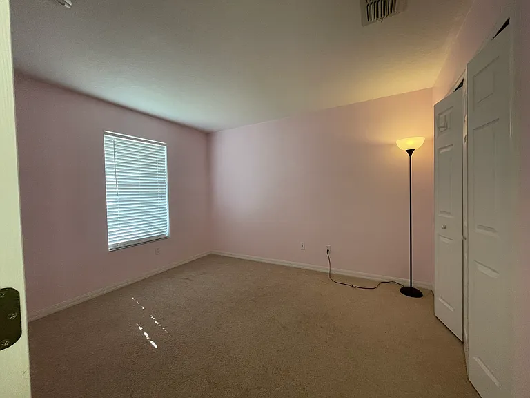 9805 Portofino Dr — Photo 20