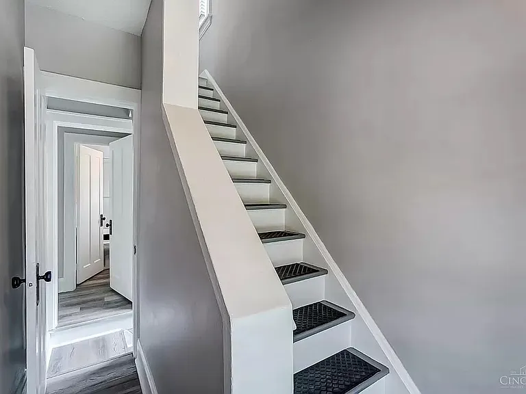 3479 Evanston Ave — Photo 27