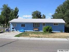 2nd image of 2304 De Smet Dr