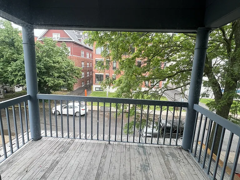 301 Wilbrod St — Photo 32