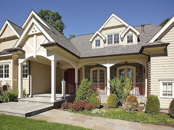 Spectacular like new Custom Colonial