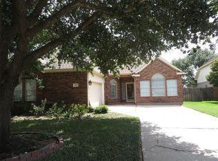 9218 Angelas Meadow Ln, Houston, TX 77095