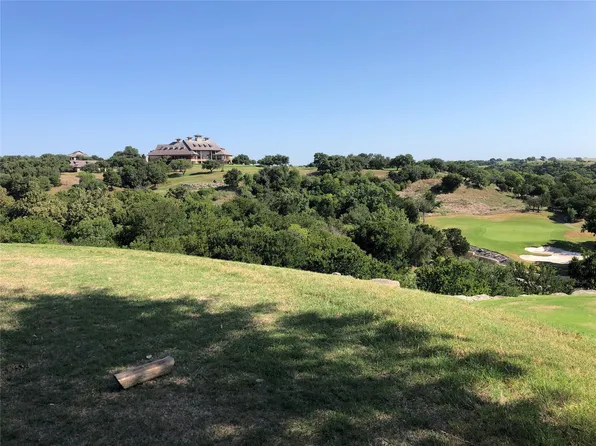 7109 Carnoustie Dr, Cleburne, TX 76033