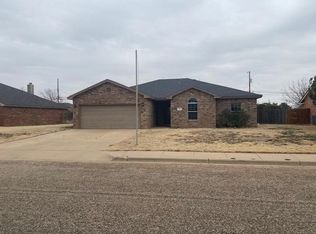 109 Indiana St, Levelland, TX 79336