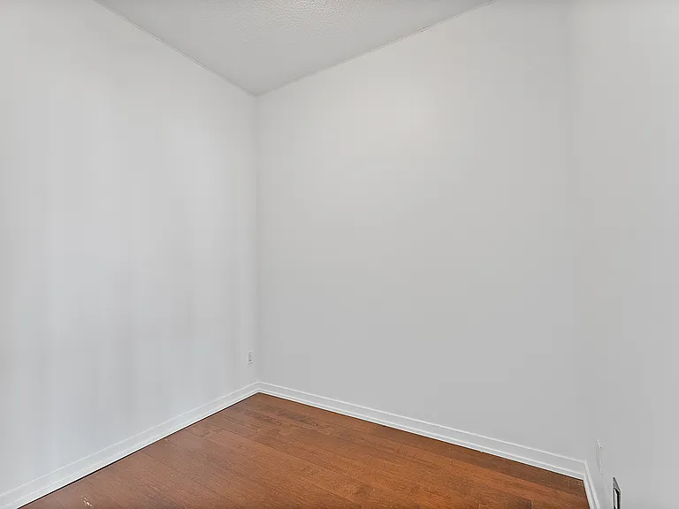 59 E Liberty St #2401 — Photo 33