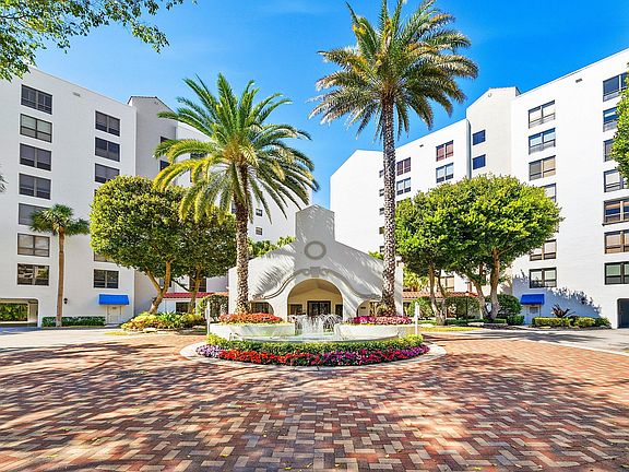 2nd image of 7575 Imperial Drive #501