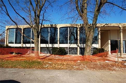 2nd image of 3435 E Livingston Ave