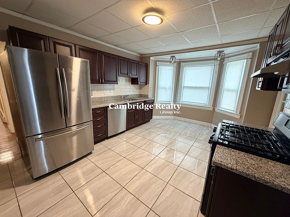 1st image of 20 Linden St #1A