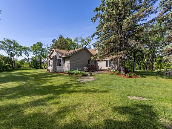 2nd image of 15084 County Road 44 NW
