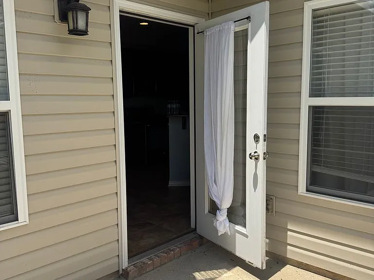 156 Creve Core Dr — Photo 44