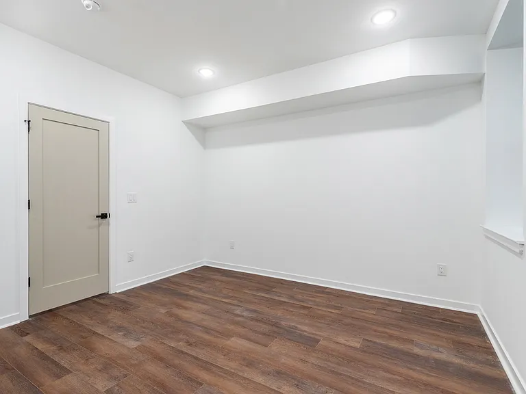 608 S American St #1 — Photo 28