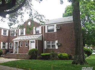 74-15 255th St APT 1, Glen Oaks, NY 11004