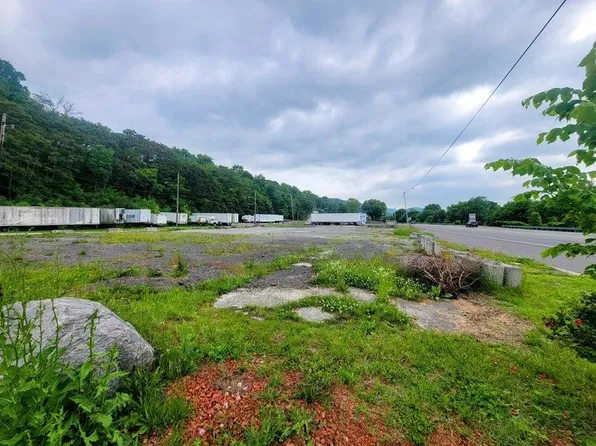 2783 E Virginia Ave, Narrows, VA 24124