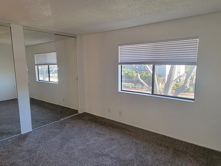 900 Cambridge Dr #108 — Photo 8