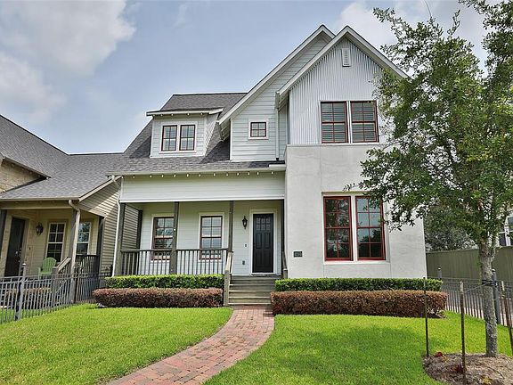 LOOK AT THIS BEAUTIFUL CURB APPEAL! The adorable front elevation appeal is what you have been waiting for! The home is located in a gated community.