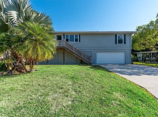 704 64th Street Ct E, Palmetto, FL 34221