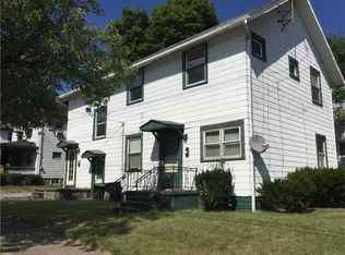 704 N Mercer St, New Castle, PA 16101