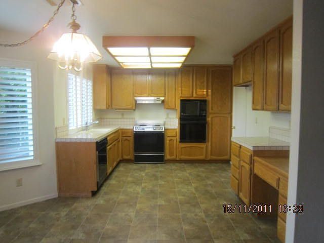 2nd image of 205 Newbury Way