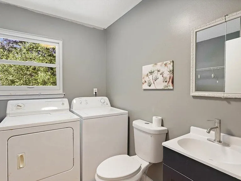 5613 Winding Ln — Photo 11