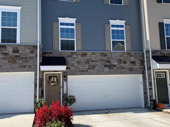9716 Cedarmass Cir, Fredericksburg, VA 22408