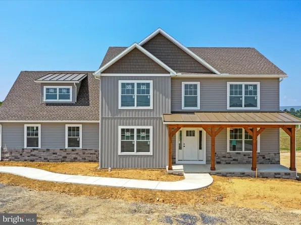 2960 Rocky Spring Rd, Chambersburg, PA 17202