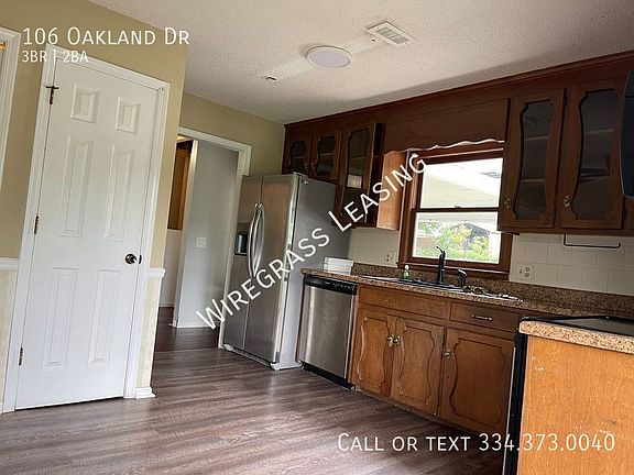 2nd image of 106 Oakland Dr