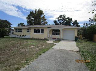 121 Lagoon Ave, Melbourne, FL 32901