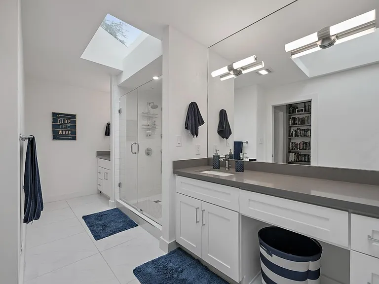 29 Eugenia Ln — Photo 27