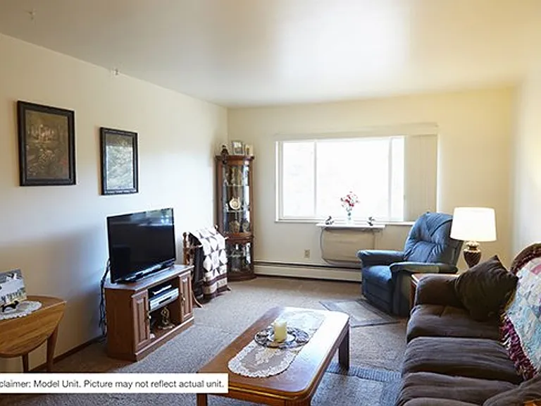 1420 N Wisconsin St — Photo 30