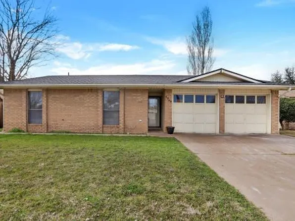 5729 93rd St, Lubbock, TX 79424