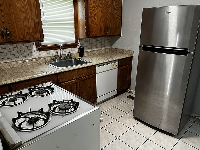 309 N Lahoma Ave — Photo 6