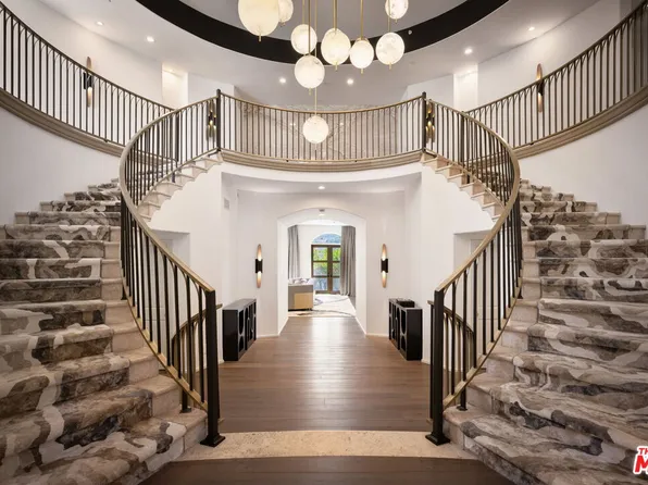 2189 Sheringham Ln, Los Angeles, CA 90077